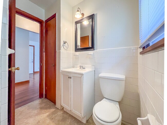 Building Photo - 4531 Cranford Ave