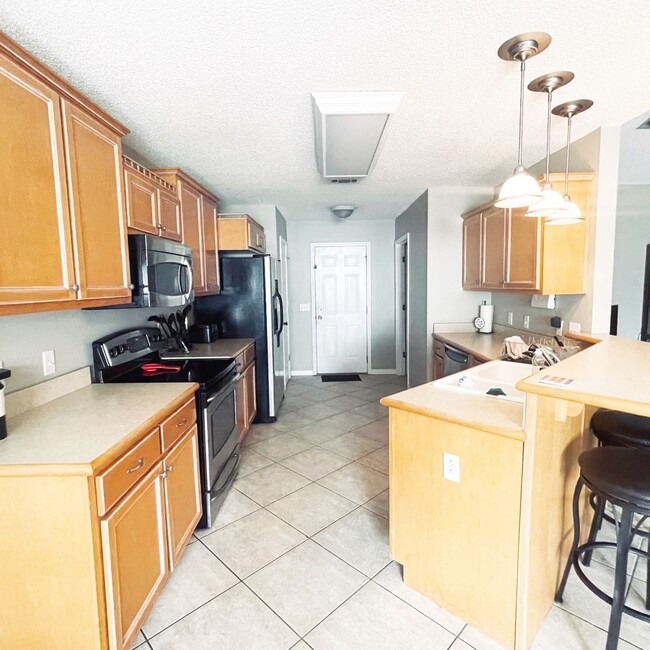 Building Photo - 3bedroom in Fort Walton
