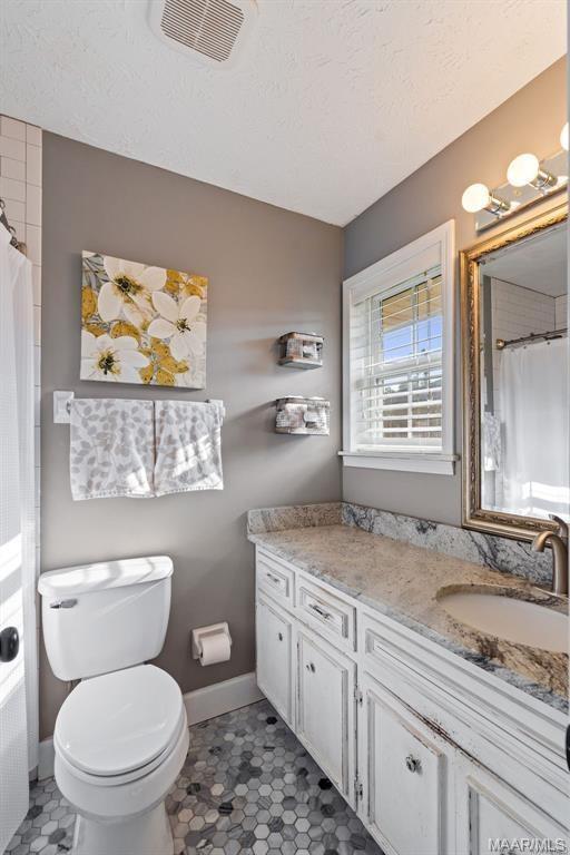 Building Photo - 122 Livingston Cir