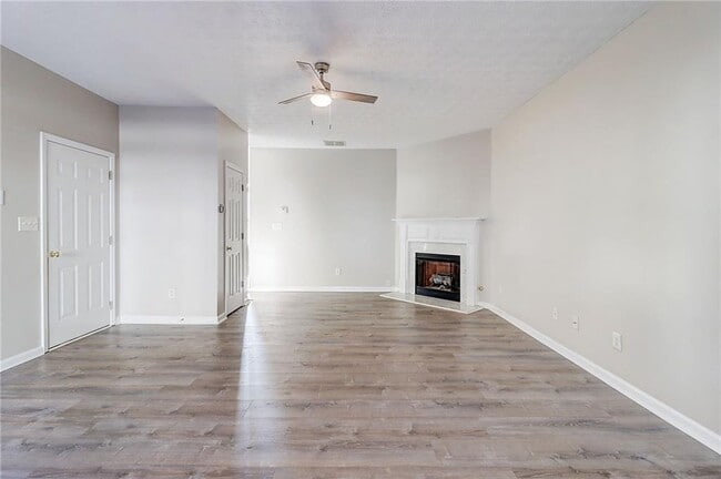 Building Photo - 2922 Greyhawk Ln