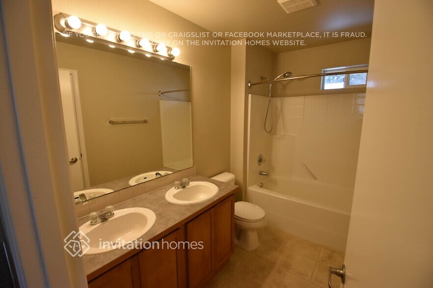 Building Photo - 15329 87th Ave E