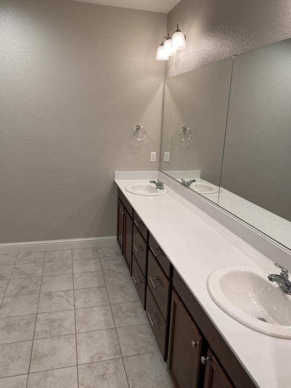 Building Photo - 21108 Varietal Ct