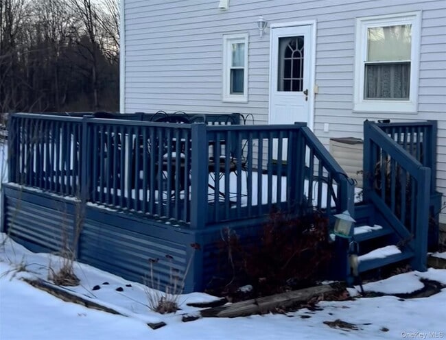 Building Photo - 13 Herlings Rd