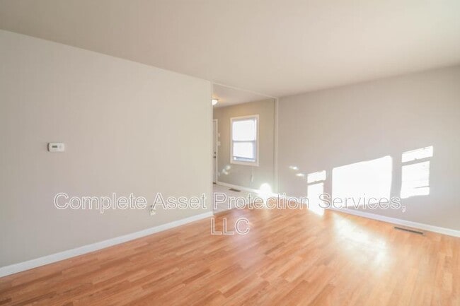 Building Photo - 3315 176th St