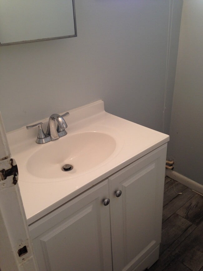 Building Photo - Spacious Poinciana Townhome