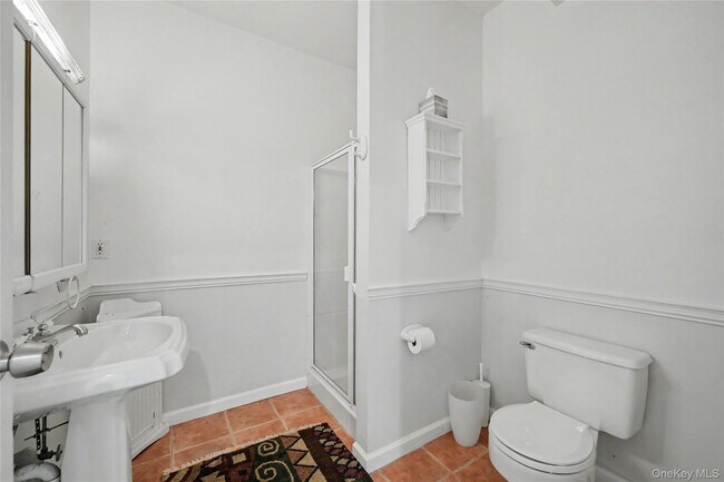 Building Photo - 811 Eagle Bay Dr