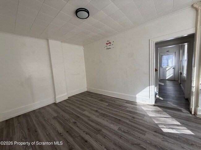 Building Photo - 216-216 14th Ave