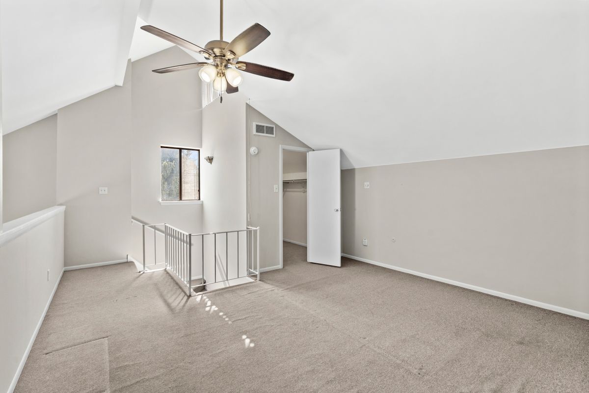 Building Photo - 9496 Convent Ln