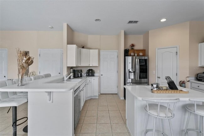 Building Photo - 913 Dorset Pl