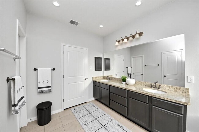 Building Photo - 20610 Arrow Falls Ln