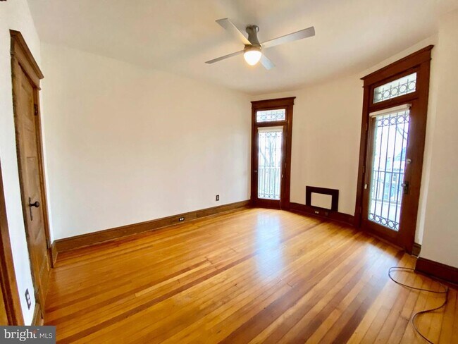 Building Photo - 140 Bryant St NW