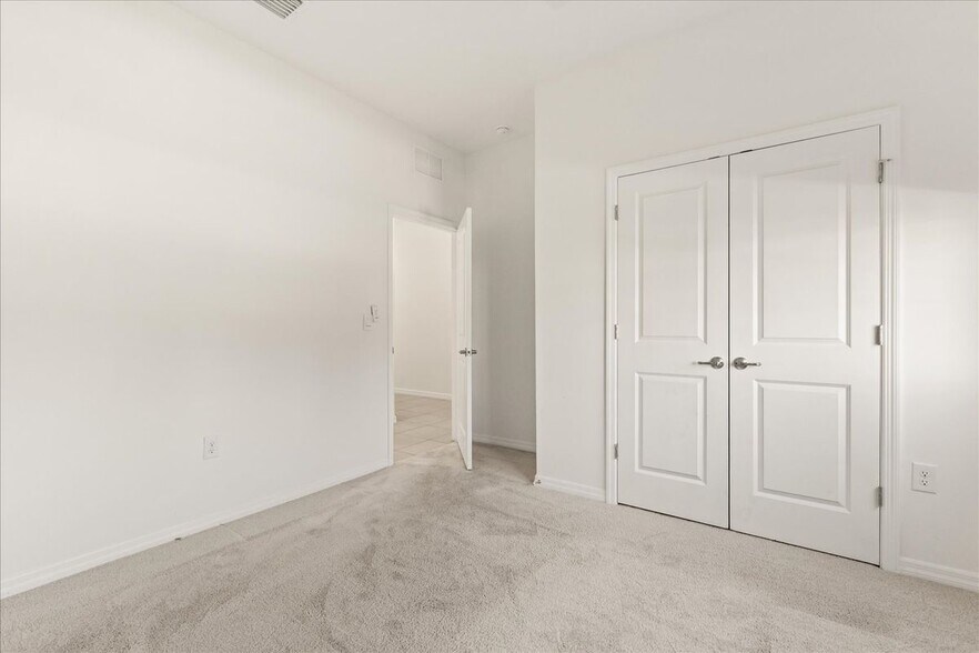 Building Photo - 8104 Penrose Pl