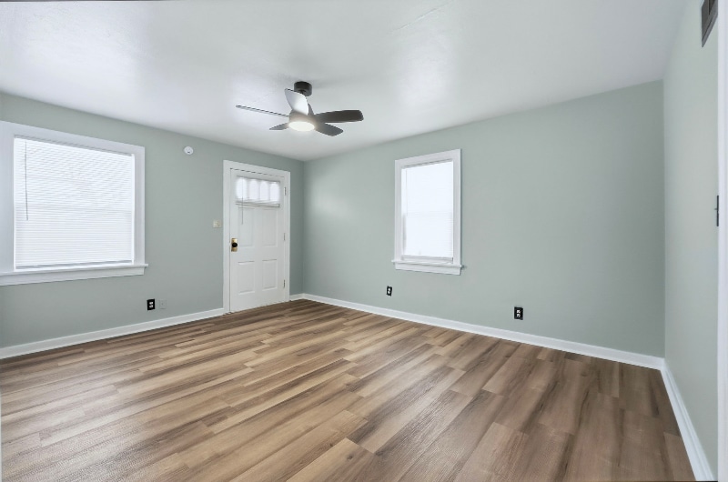 Building Photo - 3405 Lillie St