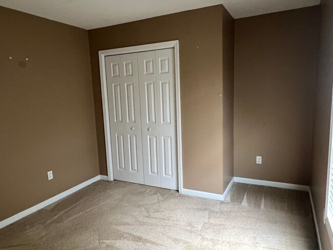 Building Photo - Nice Home in Pinecrest!