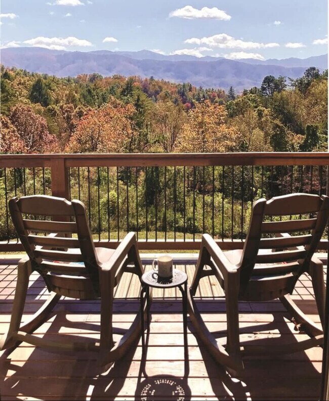 Building Photo - 928 Ditney Way