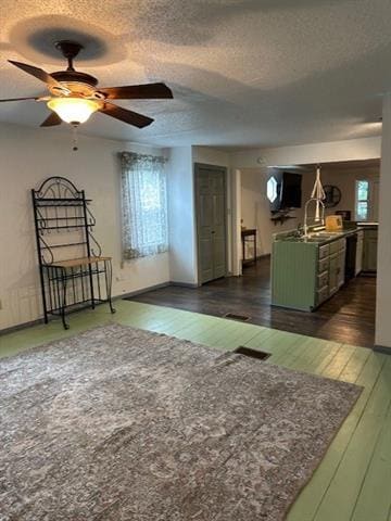 Building Photo - 3619 Pecan Arbor Ct