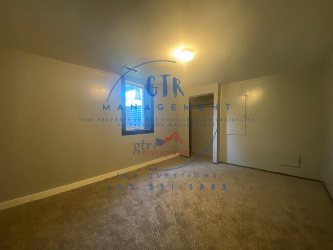 Building Photo - 6113 N 24th St