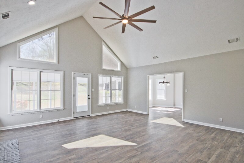 Building Photo - 1411 Pinyon Pl