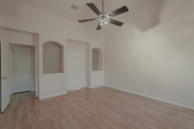 Building Photo - 3319 Painted Meadow Cir