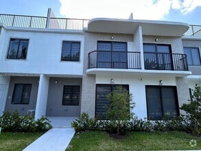 Building Photo - 26109 SW 145th Ave
