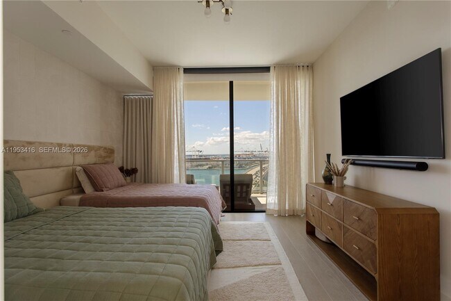 Building Photo - 500 Alton Rd