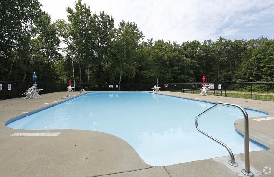 Rockingham Village Apartments Seabrook, NH Apartment Finder