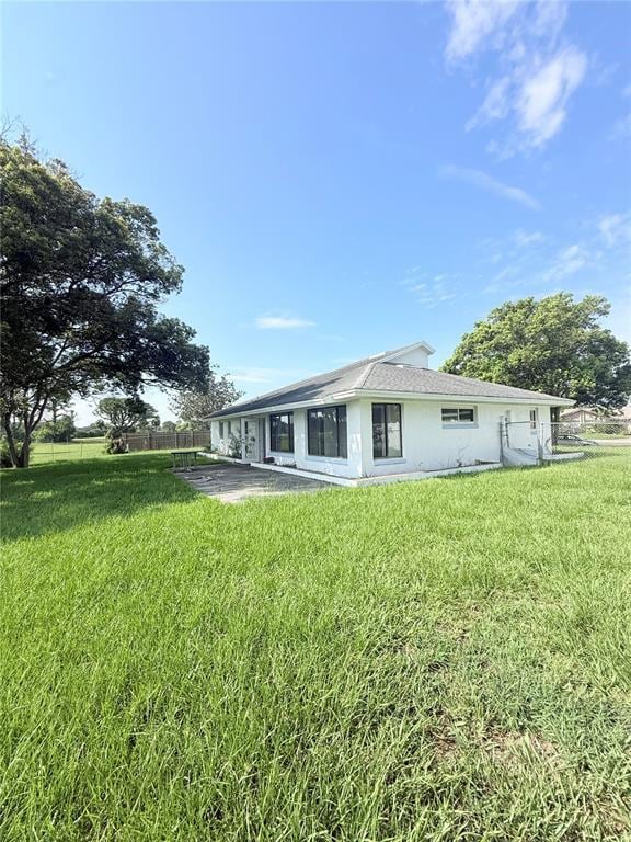 Building Photo - 140 Fairway Ten Dr