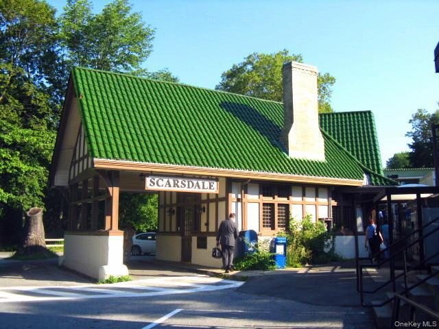 Building Photo - 105 Garth Rd