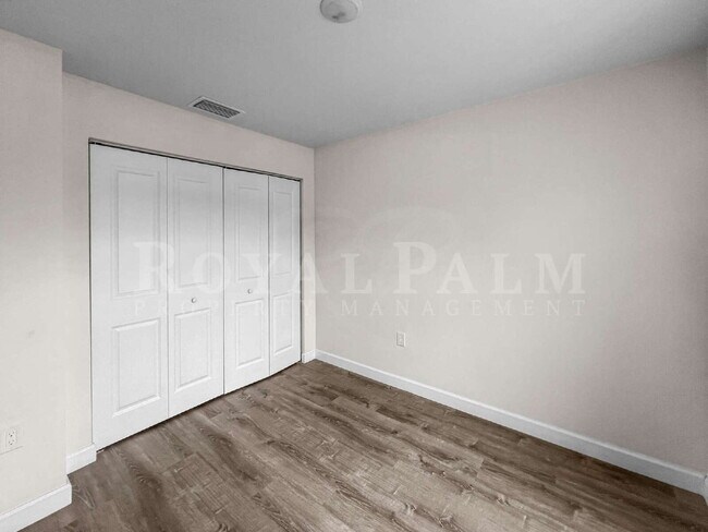 Building Photo - Spacious 3BR/2BA Duplex in Lehigh Acres & $500 Off Your First Month If You Apply by Aug 20th!