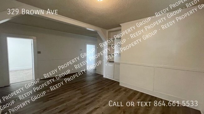 Building Photo - 329 Brown Ave