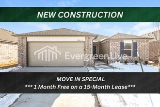 Building Photo - 10012 SW 38th St