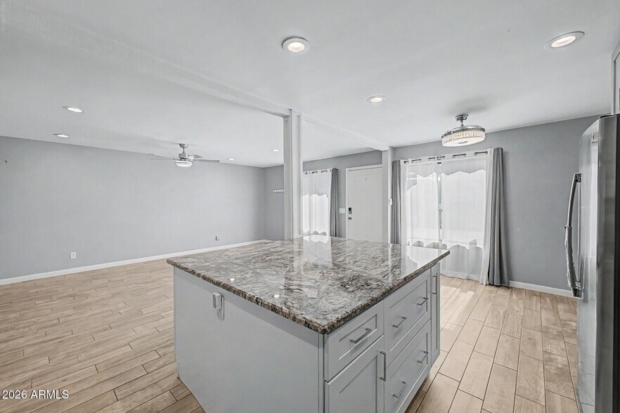 Building Photo - 5209 N 18th Dr