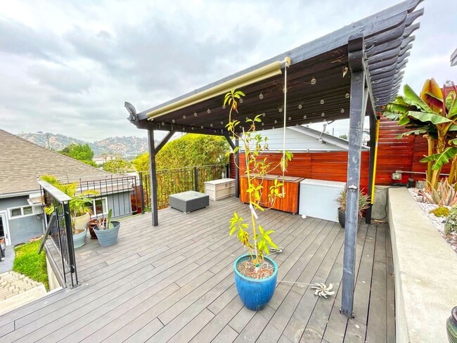 Building Photo - COMING SOON!! Gorgeous Upgraded Home In Glassell Park Area