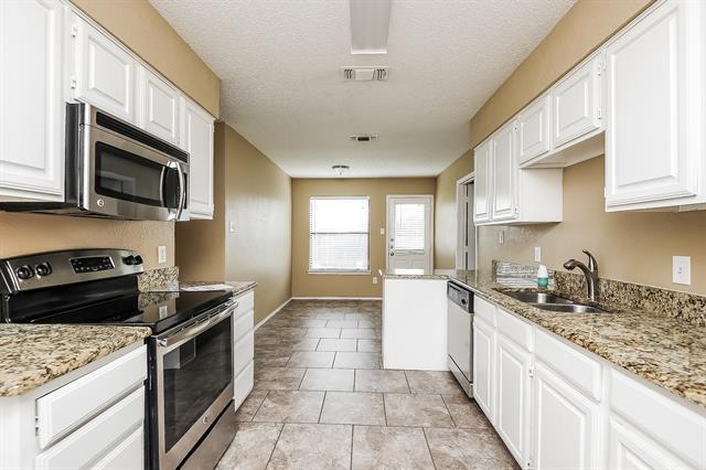 Building Photo - 645 Lemon Dr