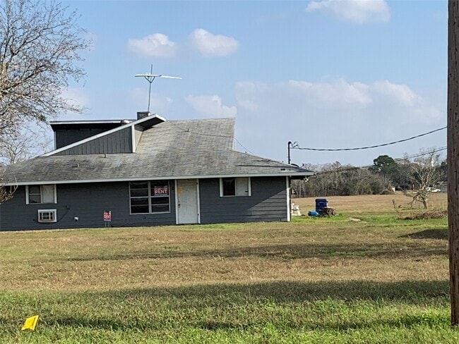 Building Photo - 500 Austin Rd
