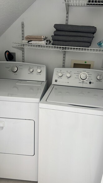 Washer and dryer - 6202 NW 116th Pl