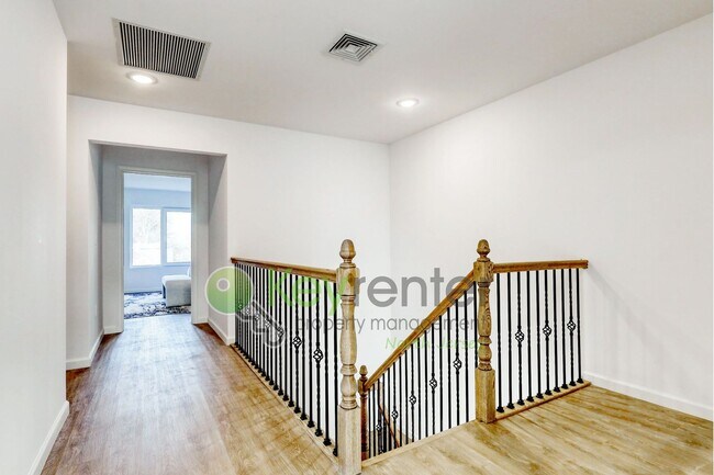 Building Photo - Modern New Construction 3 Bedroom Townhome with Garage & Driveway — First Occupancy!