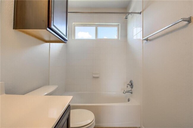 Building Photo - 2014 Barker House Cv