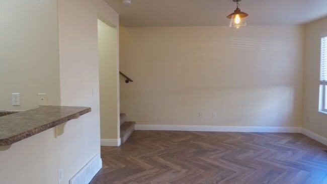 Building Photo - All new paint - super clean and move in ready.