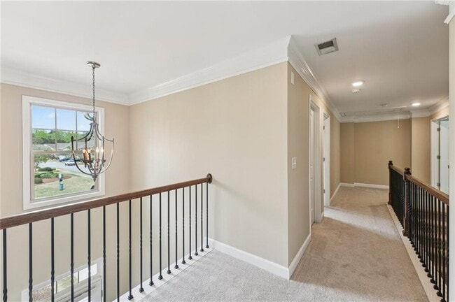 Building Photo - 6370 Shiloh Woods Dr