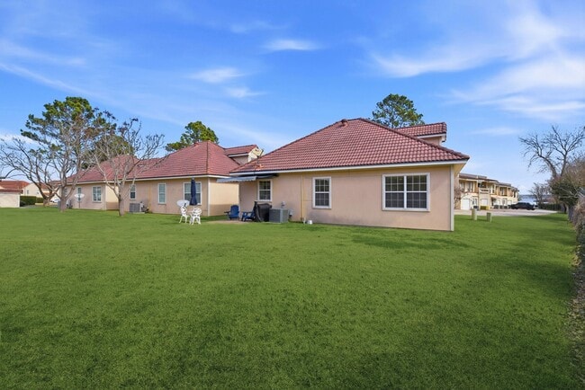 Building Photo - 43 Regency Pt