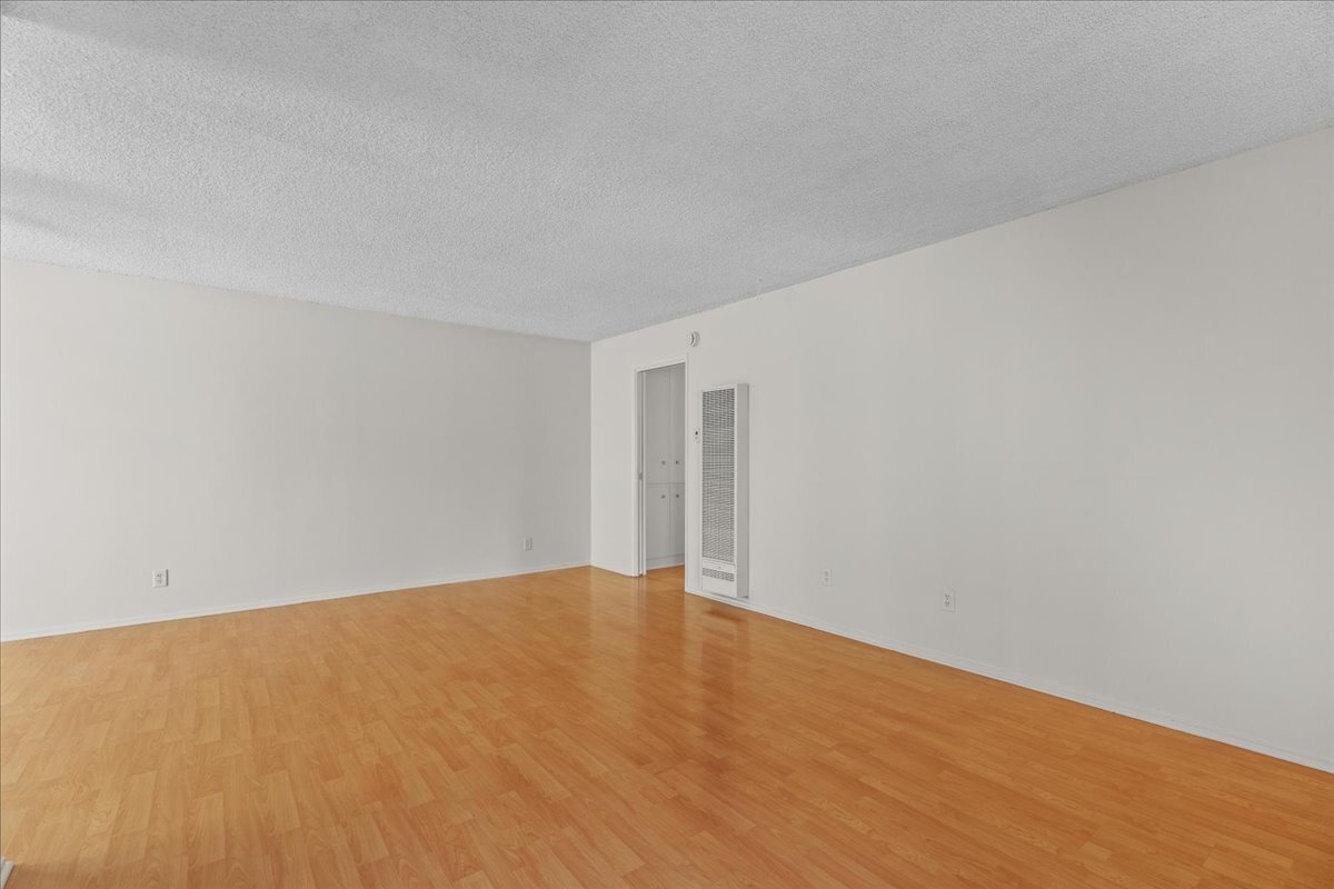 Building Photo - 11410 Missouri Ave