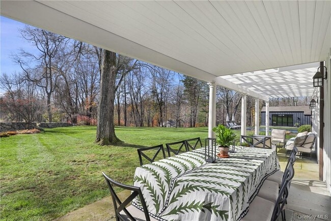 Building Photo - 77 Hook Rd