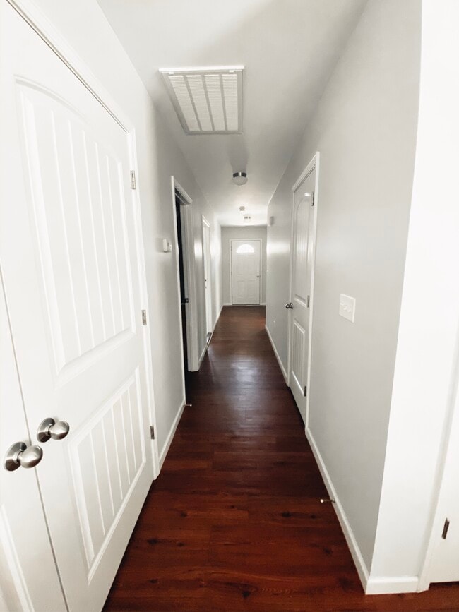 Building Photo - 335 Flat Cove Rd