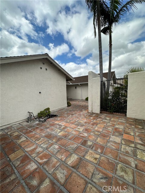 Building Photo - 27462 Vía Olmo