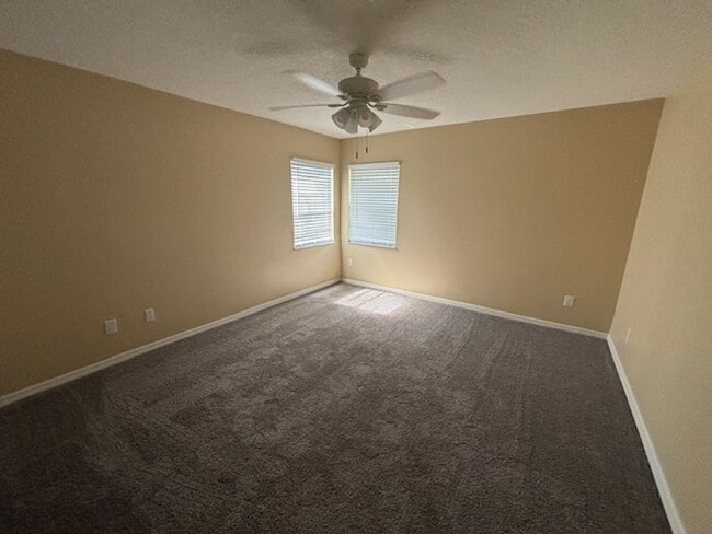 Building Photo - Pool Home in 7-Hills