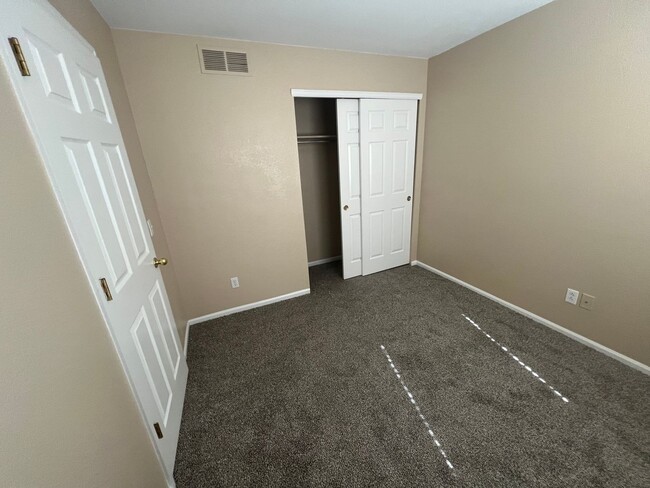 Building Photo - Stunning Home for Rent in Littleton - Lice...