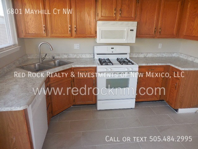 Building Photo - 6801 Mayhill Ct NW