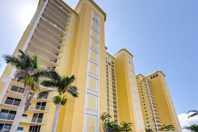 Building Photo - 4761 W Bay Blvd