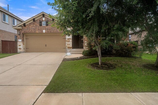 Building Photo - 1104 Chad Dr